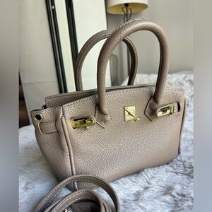 Handbag .Unbranded.New